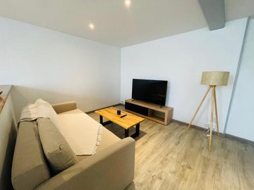 Brizambourg Casa | La Maison de la Brousse