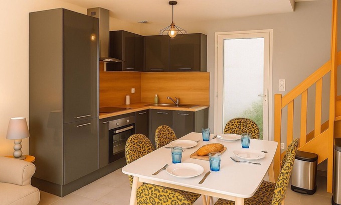 Mesnil-Val Casa | La maison de la mer close to the beach and amenities