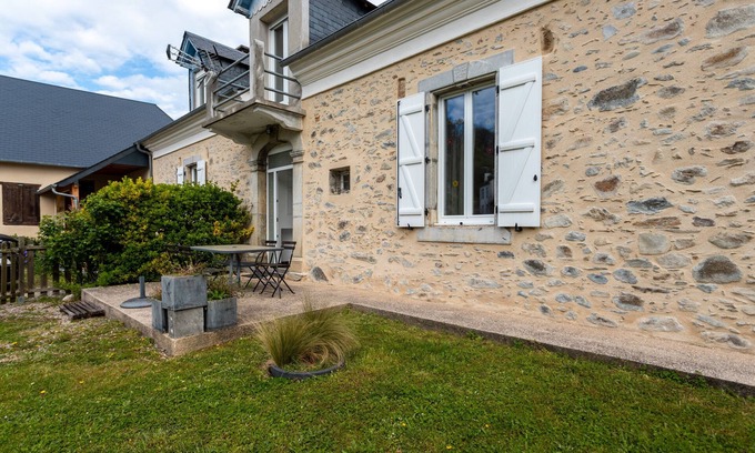 Lagarde Cabaña | La Maison de Tété - Gîte de charme cerca de Lourdes, terraza privada, jardín, WiFi