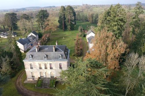 Theneuille Casa | La maison de Valentine