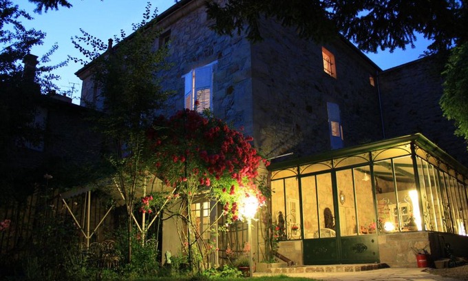 Brives-Charensac Cama Y Desayuno | la maison des chartreux
