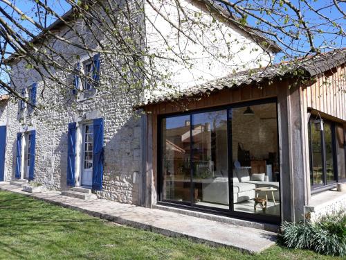 Blanzay Cama Y Desayuno | La Maison des Escargots