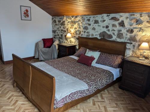 Ladignac le Long Casa | La Maison Des Etangs