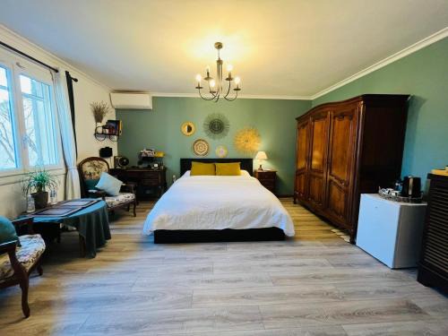 Morieres-les-Avignon Casa | La Maison du Chemin des Prairies