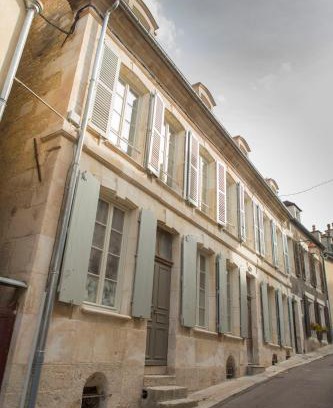 Tonnerre Casa | La Maison du Haut