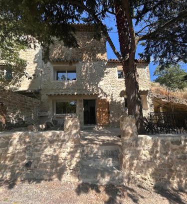 Lauris Casa | La Maison Du Jas