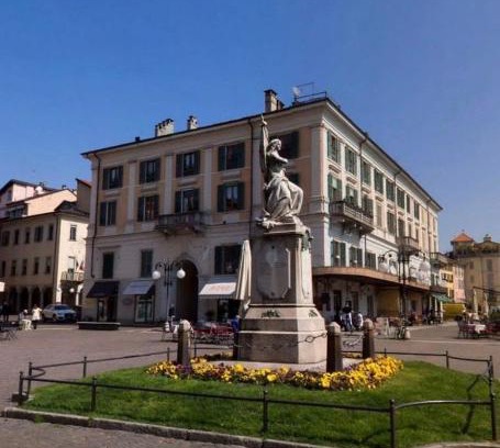 Intra Apartamento | La maison du Mira