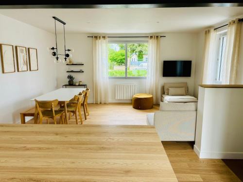 Centre Ville Casa | La Maison du Quai - face à la sèvre niortaise