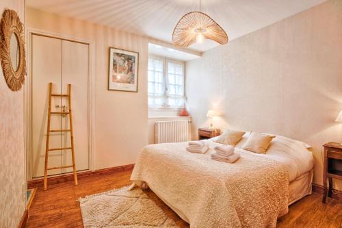 Carentan Casa | La Maison Fabane - Hypercentre de Carentan