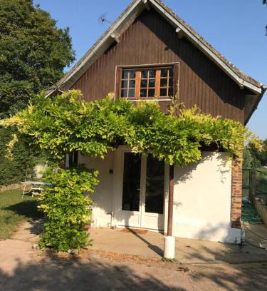 Saint-Pierre-du-Vauvray Casa | La maison des pêcheurs