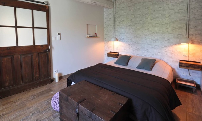 Saint-Laurent-des-Arbres Otro | La Maison au Soleil occitan