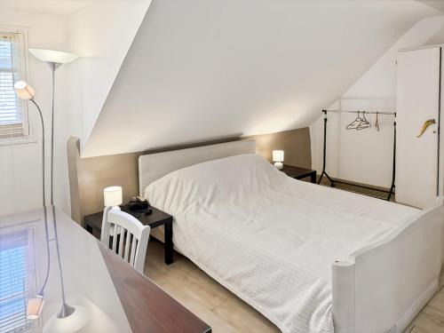 Vic-sur-Cere Casa | La maison Hortensias Vic-Sur-Cère - 6pers