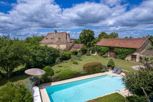 Pontours Casa | La Maison Louverie