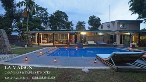 Toamasina Casa | La Maison