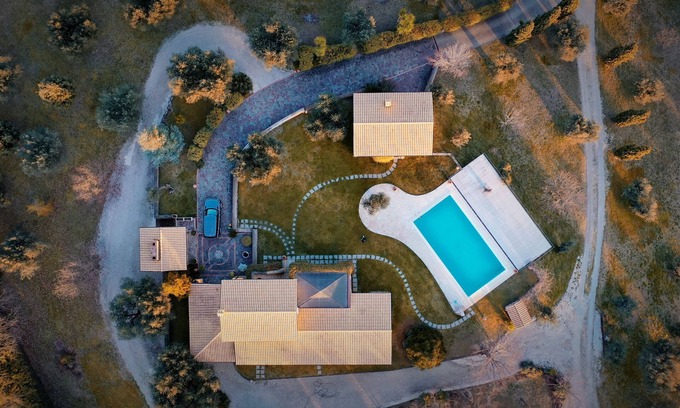 Fara in Sabina Villa | La Maison Radieuse es el lugar ideal para sus vacaciones relajantes en Sabina.