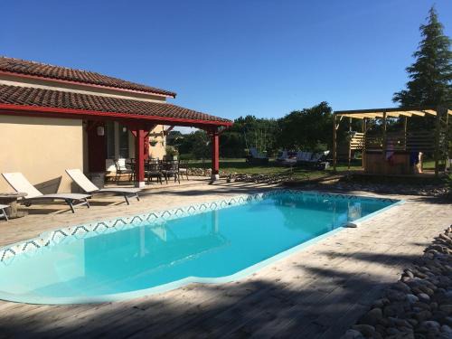 Monflanquin Casa | La Maison Sur La Colline