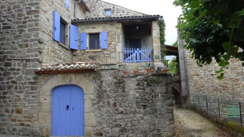 Les Assions Casa | La Manchote