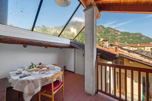 Pont-Saint-Martin Apartamento | La Mansarda del Viaggiatore