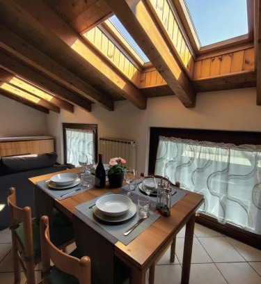 Lovere Casa | La Mansarda sul Lago
