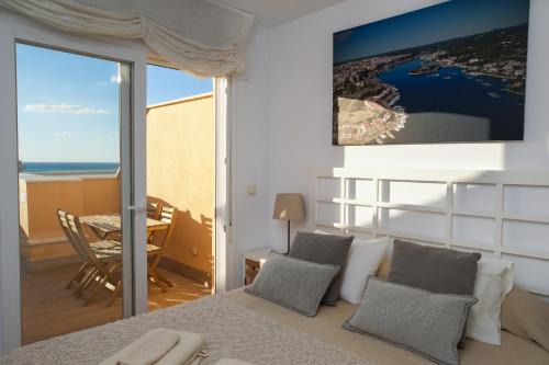 Tarifa Apartamento | La Marina Penthouse by Tarifa Rent - wifi, AC, parking