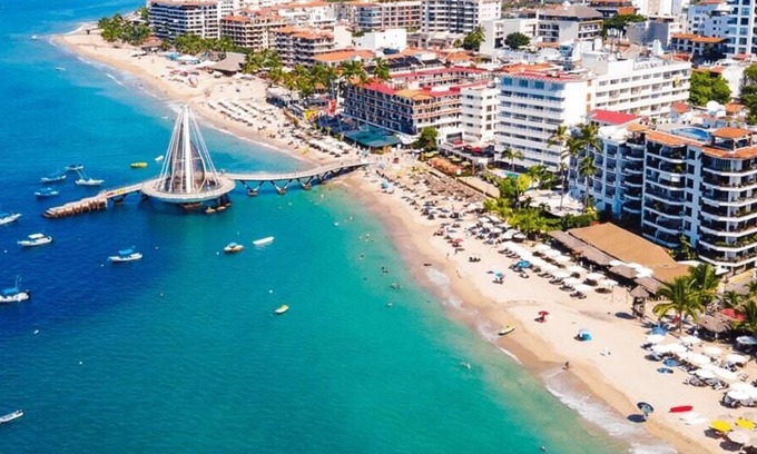 Marina Vallarta Hotel | La Marina Puerto Vallarta