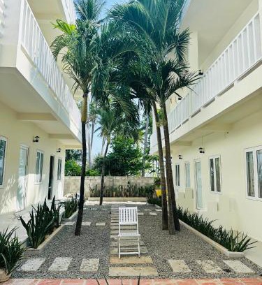 East Ham Tien Beach Hotel | La Mer Mũi Né Hotel
