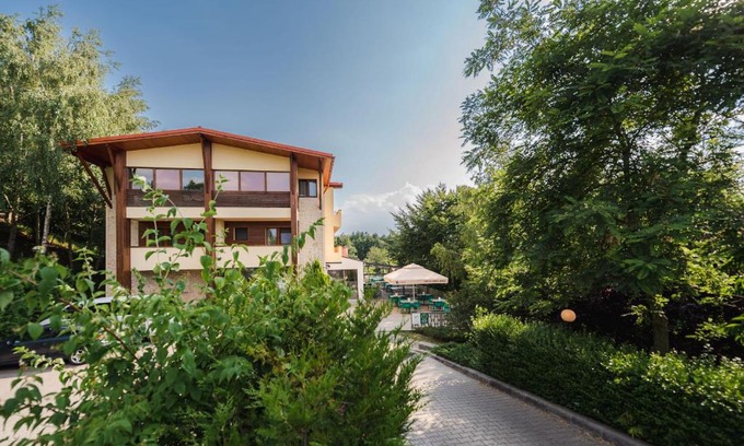 Ciurila Complejo | La Mesteceni & Loc cu Stări de Bine, SPA adult only