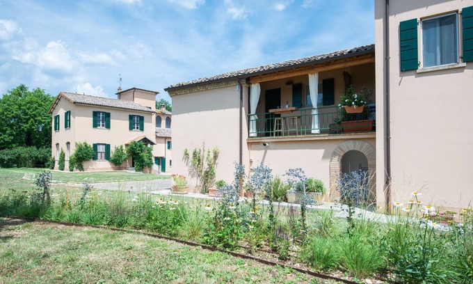 Urbania Casa | La Mietitrice - Fonte Flavia Country House in Urbania