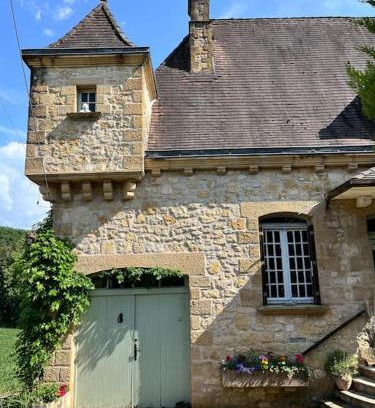 Saint-Cyprien Casa | La périgourdine et son spa