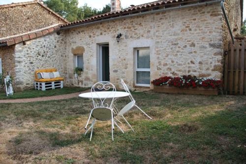 Lussas-et-Nontronneau Casa | La p'tite maison