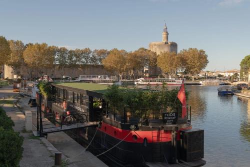Aigues-Mortes Cama Y Desayuno | LA PENICHE - Bed And Bicycle - Aigues Mortes