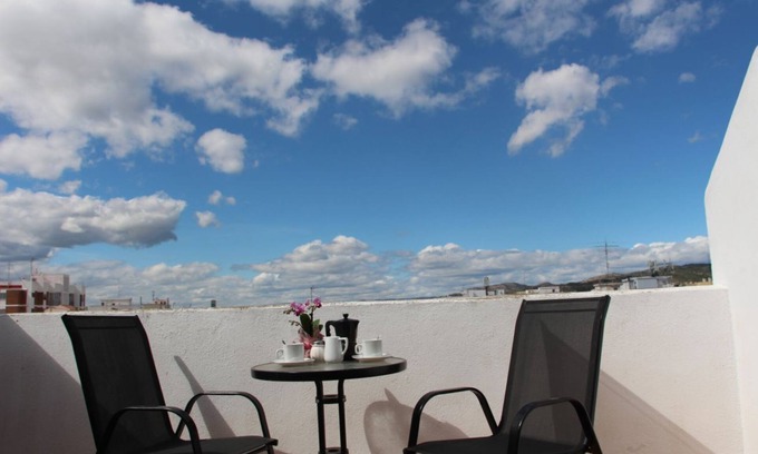 Castello de la Plana Apartamento | La Pergola - Duplex penthouse with terrace