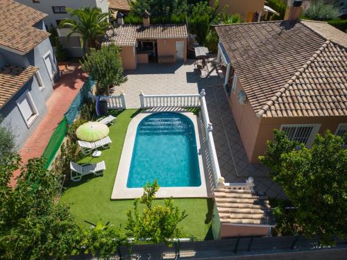 Lliria Chalet De Esquí | La perla de oasis