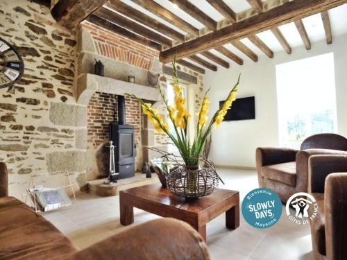 Saint-Calais-du-Desert Casa | La petite vallée