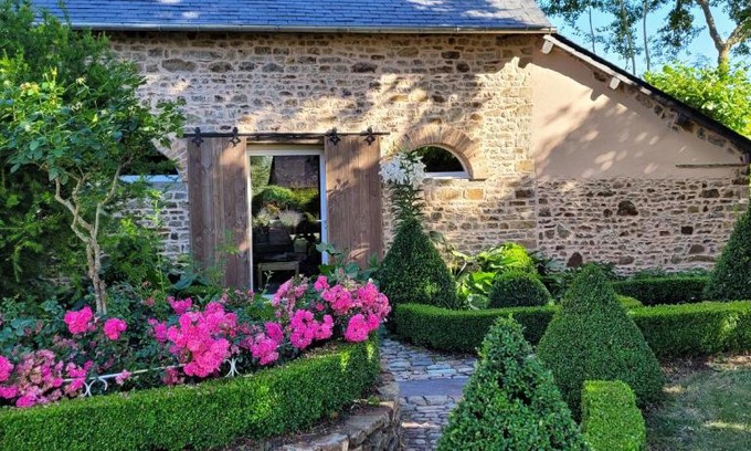 Moulins Casa | La petite maison de Marigné