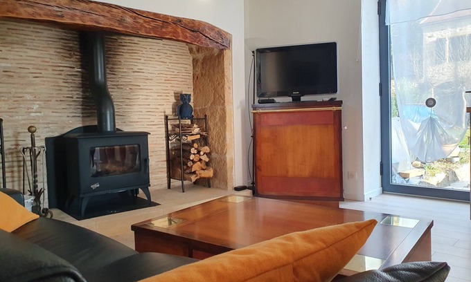 Carlux Casa | la Petite Maison