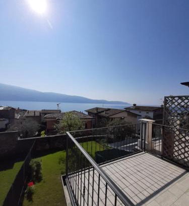 Gargnano Casa | La Petite Maison