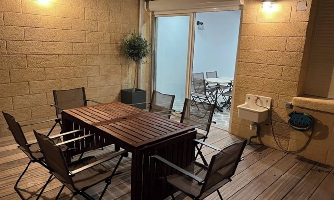 Vauban - Wazemmes Apartamento | La pequena plaza de la Porte d'Arras