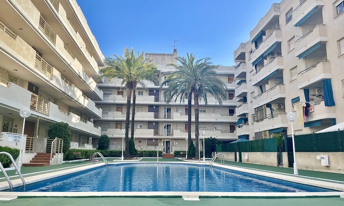 La Pineda Apartamento | LA PINEDA HOLIDAY APARTMENT