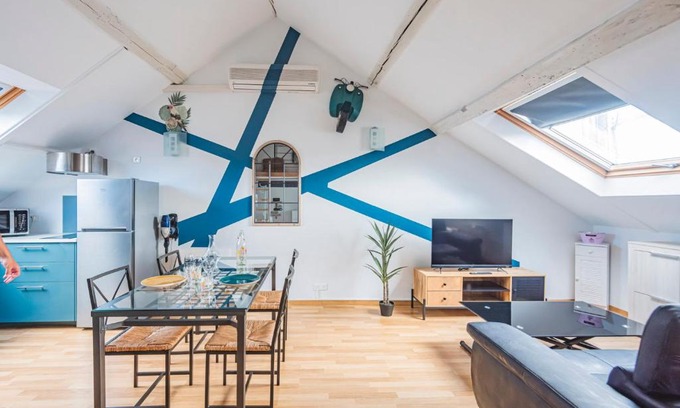 Reims Apartamento | La place des Sacres, proche gare et centre