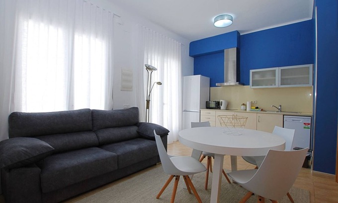 Vilassar de Mar Chalet De Esquí | La Platgeta · Ideal family apartment, with private terrace
