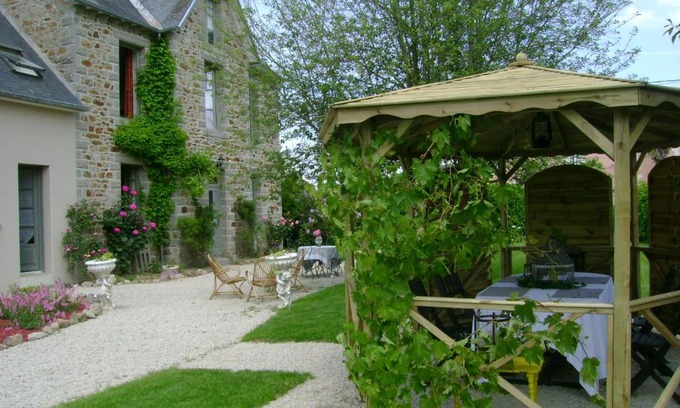 Saint-Denoual Cama Y Desayuno | La Porte Ouverte