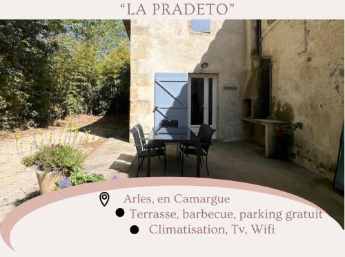 Arles Casa | "La Pradeto" gite rural Camargue