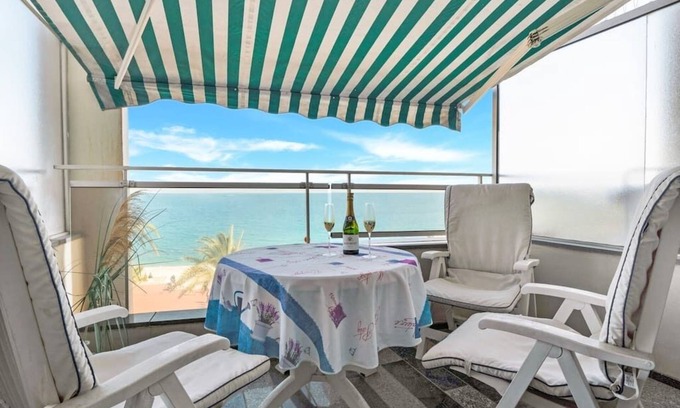 La Californie Apartamento | La Prom 1 - two bedrooms facing the sea