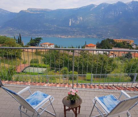 Pieve Apartamento | La Quiete 63 Terrace Holiday apartment By Garda Domus Mea