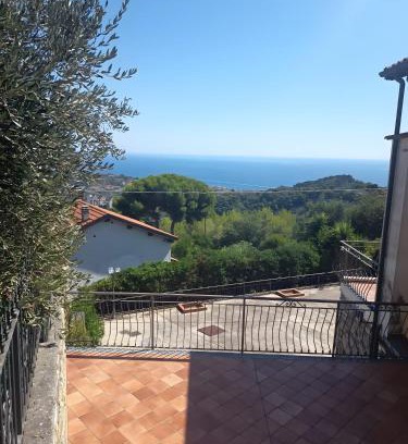 Cipressa Apartamento | La Quiete nel Bosco
