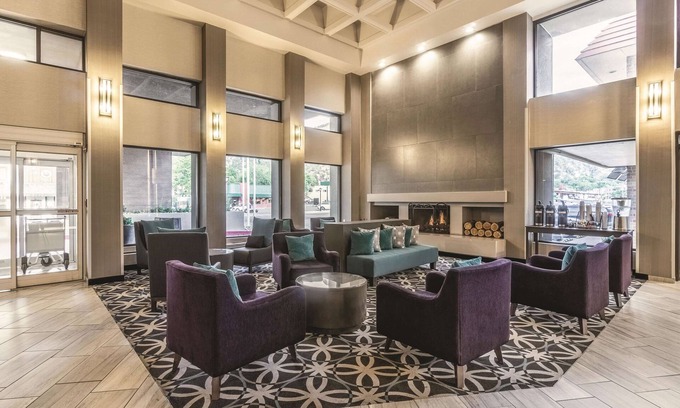 Glenwood Springs Hotel | La Quinta Inn & Suites by Wyndham Glenwood Springs