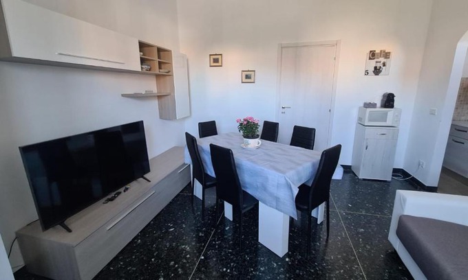 Vado Ligure Apartamento | La Rinascita