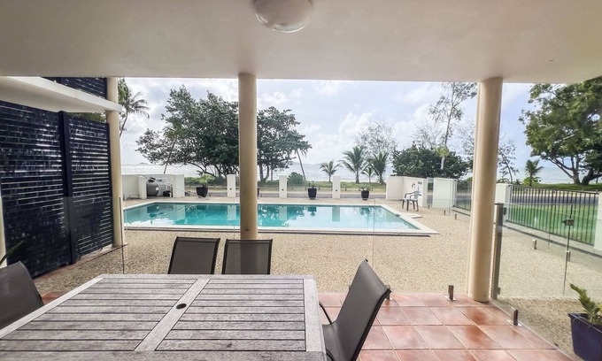 South Mission Apartamento | La Riviera One - Coastal Lifestyle - Three Bedroom