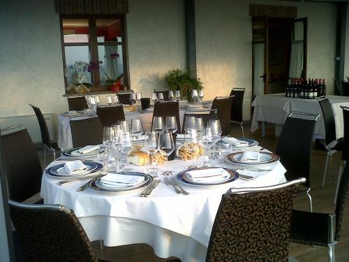 Serralunga d'Alba Cama Y Desayuno | La rosa dei vini